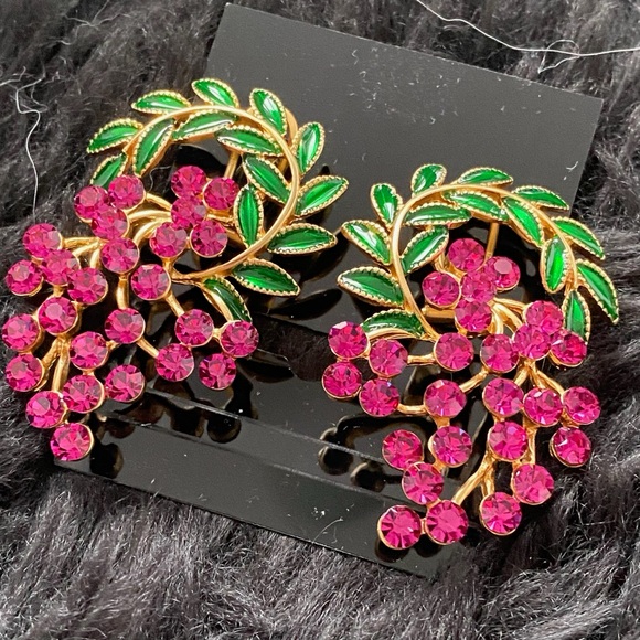 Kirks Folly Gold Tone Purple Grape Rhinestone Stud Earrings NWOT - Picture 6 of 12